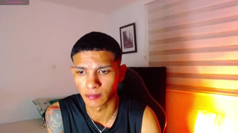 Snapshot of logan_military chatting on 10/13/25, 10:43 logan online show from 10/13/25, 10:43