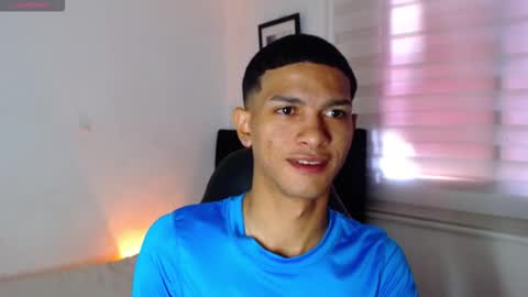 Snapshot of logan_military chatting on 10/17/25, 07:27 logan online show from 10/17/25, 07:27