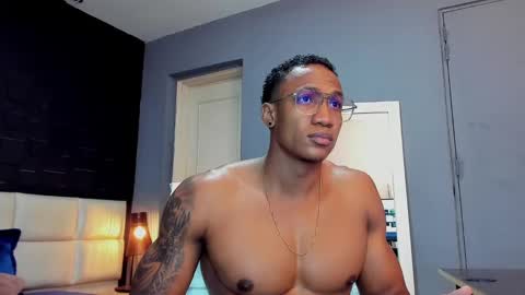 logan_varela online show from 01/02/25, 10:22