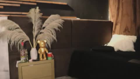 logan_varela online show from 01/22/25, 10:18