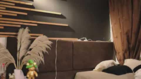 logan_varela online show from 02/01/25, 05:49