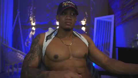 Snapshot of logan_varela chatting on 07/19/26, 11:47 logan_varela online show from 07/19/26, 11:47