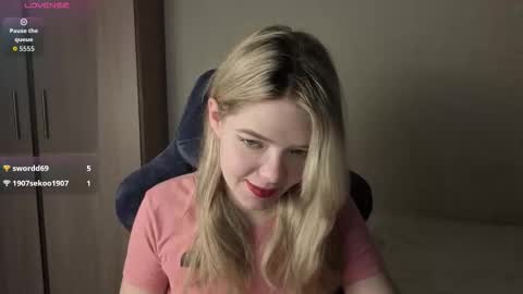 Snapshot of logandrive chatting on 02/03/26, 01:38 Logan and Katana online show from 02/03/26, 01:38