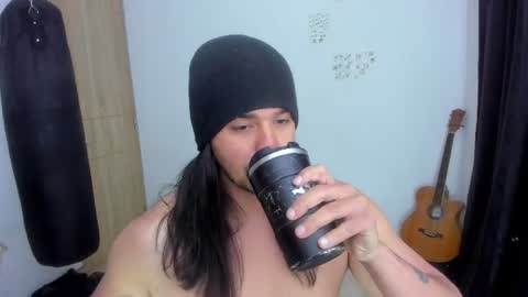 Snapshot of loganhot22 chatting on 07/20/26, 10:39 Logan online show from 07/20/26, 10:39