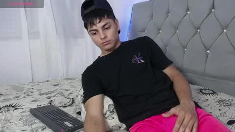 loganjhonson19 online show from 04/03/26, 03:15