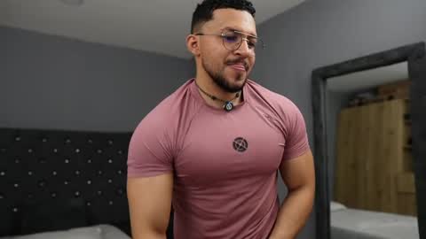 loganmartinx online show from 04/11/26, 11:20
