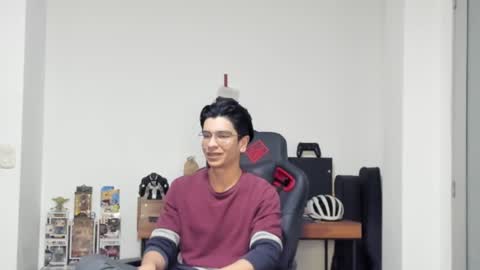 Snapshot of logannick chatting on 02/06/25, 08:07 Logan online show from 02/06/25, 08:07