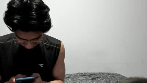 Snapshot of logannick chatting on 03/25/26, 07:58 Logan online show from 03/25/26, 07:58