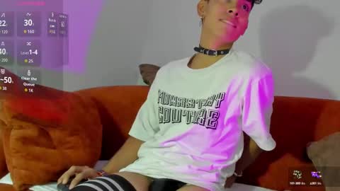 logantwink18 online show from 10/11/25, 05:44