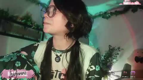 Snapshot of loidjanne chatting on 06/19/26, 11:41 Janne Miller 9pm to 3am GMT-5 online show from 06/19/26, 11:41