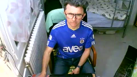 lokoum39 online show from 04/05/26, 07:00