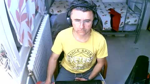 lokoum39 online show from 04/24/26, 09:28