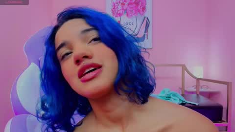              online show from 10/18/25, 01:01