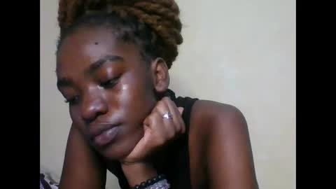 Snapshot of lola_allure chatting on 06/03/26, 09:45 lola_allure online show from 06/03/26, 09:45
