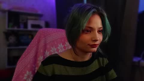 Snapshot of lola_bani_ chatting on 11/28/25, 05:54 lola online show from 11/28/25, 05:54