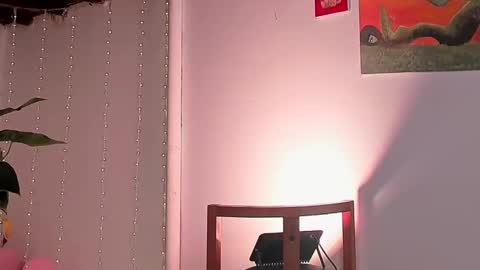 mara online show from 03/06/25, 12:21