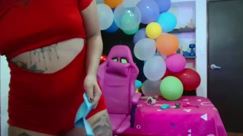 lola_fiery online show from 09/16/25, 11:28
