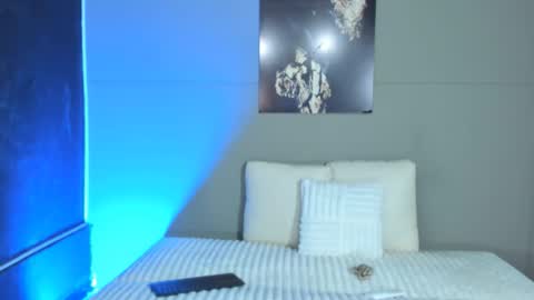 lola red online show from 03/06/26, 09:11