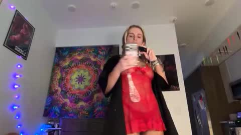 lolaa555 online show from 04/27/26, 04:21