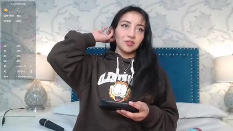 Snapshot of lolaberry_ chatting on 01/07/26, 03:31 Lola Berry online show from 01/07/26, 03:31