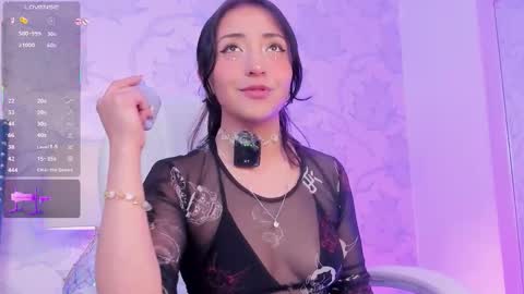  Lola Berry  online show from 03/18/26, 06:49