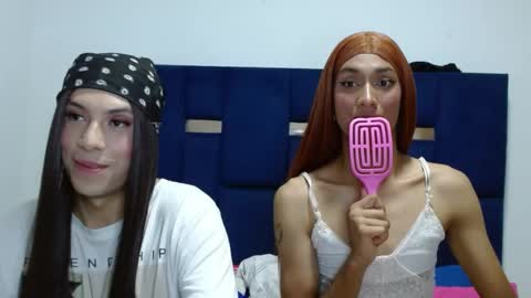Snapshot of lolabloomx chatting on 05/16/26, 12:18 lolabloomx online show from 05/16/26, 12:18