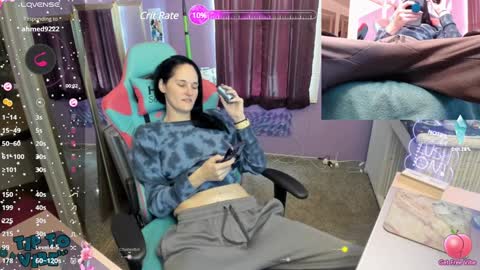 Snapshot of lolabunny9 chatting on 12/05/24, 03:50 Lola online show from 12/05/24, 03:50