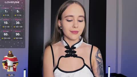 Snapshot of lolabunnyz chatting on 02/15/25, 08:33 Lola3 online show from 02/15/25, 08:33