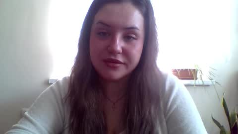 Lola online show from 03/16/26, 09:35