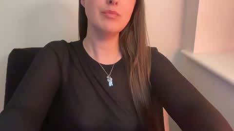 Snapshot of loladom chatting on 03/09/25, 09:03 Frt Pr1ncess online show from 03/09/25, 09:03