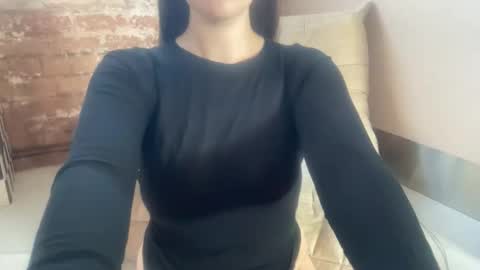 Snapshot of loladom chatting on 09/25/25, 06:50 Frt Pr1ncess online show from 09/25/25, 06:50