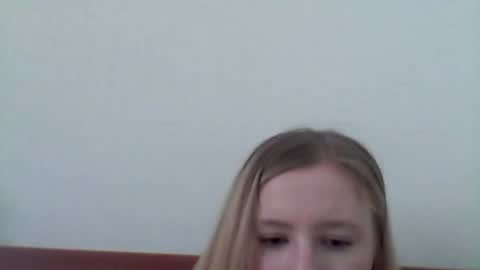 lolaglamour_ online show from 06/27/26, 10:42