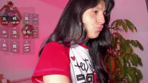 Snapshot of lolaleah_ chatting on 07/12/26, 02:52 Lola online show from 07/12/26, 02:52