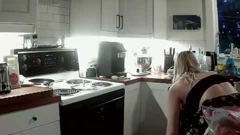 Snapshot of lolalixx6969 chatting on 09/27/25, 01:54 Lola Lixx online show from 09/27/25, 01:54