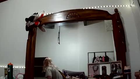 Snapshot of lolalixx6969 chatting on 02/25/26, 03:38 Lola Lixx online show from 02/25/26, 03:38