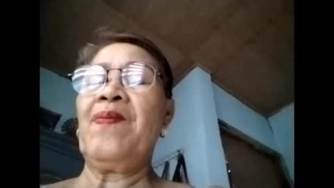 tey online show from 11/17/25, 11:32