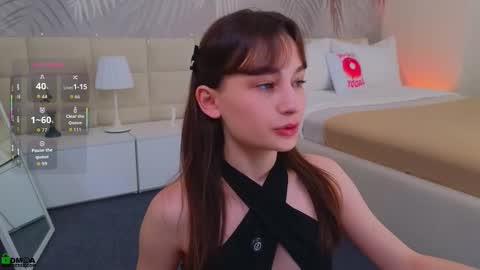 Lola online show from 02/17/26, 01:35