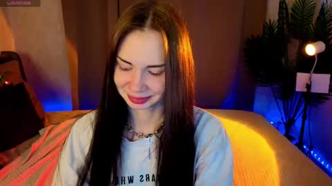 Lola online show from 03/17/26, 09:23