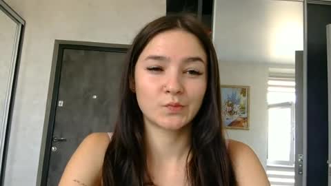 lole_di online show from 07/16/26, 12:00