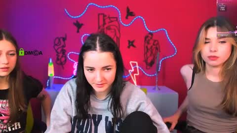 lole ti online show from 03/28/26, 07:46