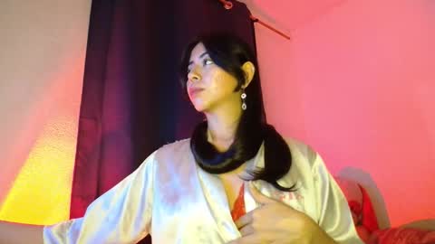      Rya DKhrt       online show from 03/25/26, 06:08