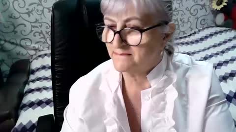 LolkaAlyss online show from 03/05/25, 10:21