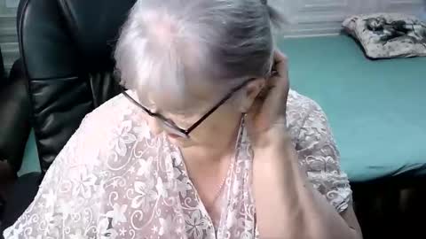 LolkaAlyss online show from 12/21/25, 03:08