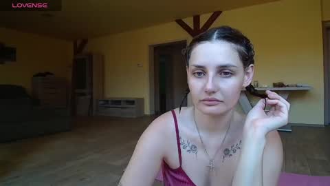 lolitta online show from 05/18/26, 09:37