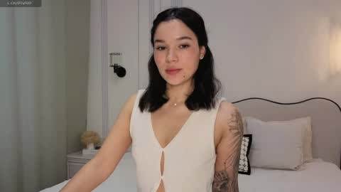 Snapshot of lolly_turner chatting on 05/31/26, 02:53 lolly_turner online show from 05/31/26, 02:53
