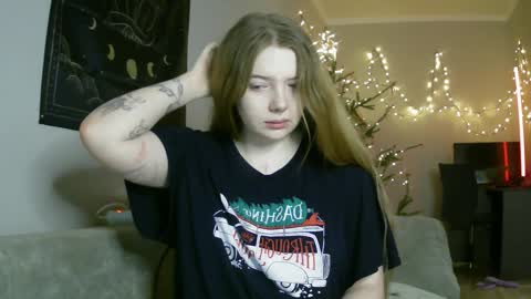 Lilly online show from 01/10/25, 03:58