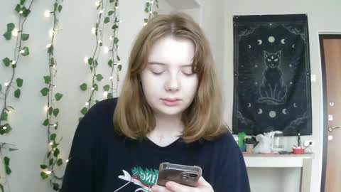 Lilly online show from 03/07/25, 10:02