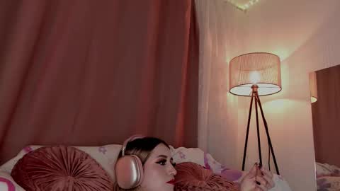 Lolly online show from 12/23/25, 05:49