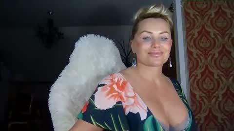 Snapshot of lollyta2023 chatting on 02/15/25, 03:06 Roxy online show from 02/15/25, 03:06