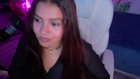 Snapshot of loly_marce chatting on 05/11/26, 08:06 loly_marce online show from 05/11/26, 08:06